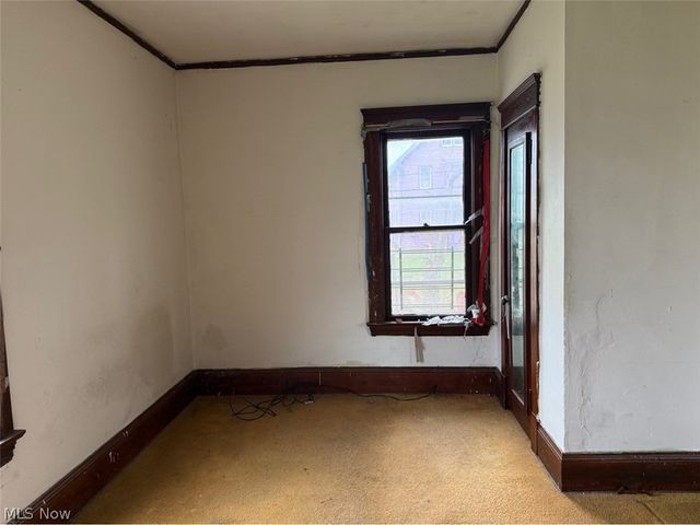 1623 Elsinore Avenue, East Cleveland, OH 44112