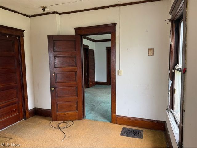 1623 Elsinore Avenue, East Cleveland, OH 44112