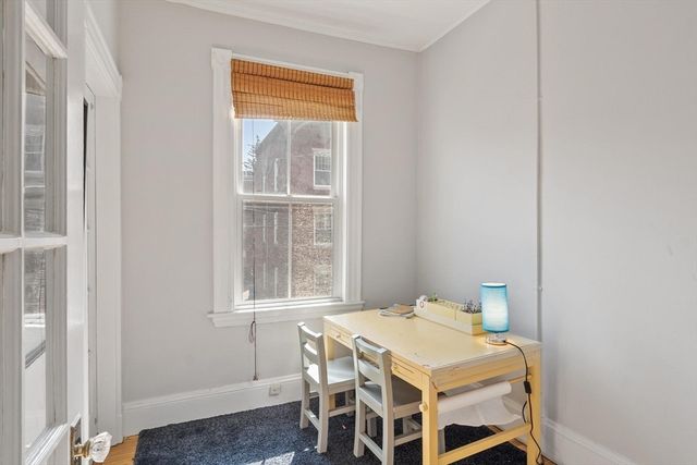 9-11 Pond St 2, Boston, MA 02130