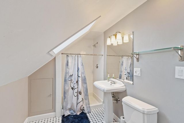 9-11 Pond St 2, Boston, MA 02130