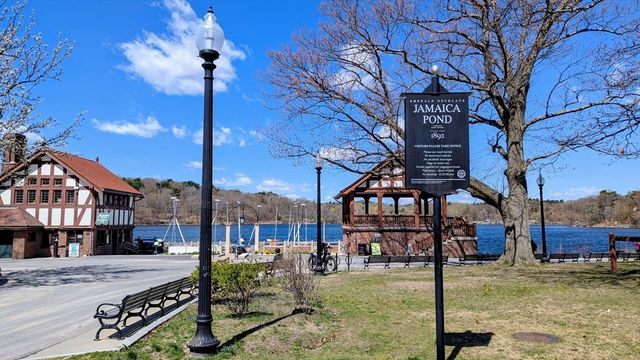 9-11 Pond St 2, Boston, MA 02130