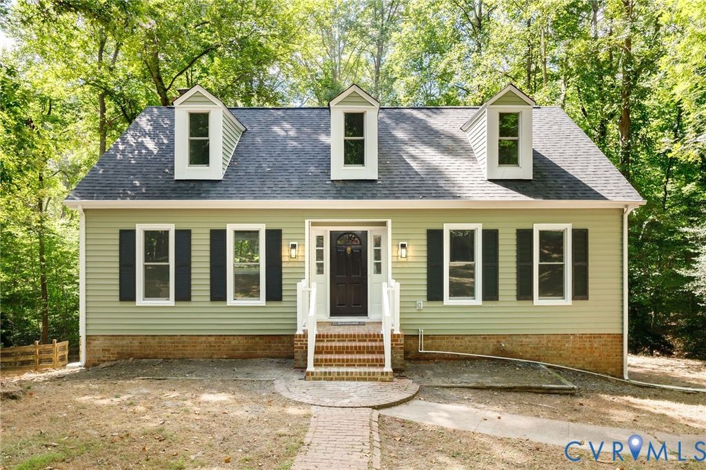 14808 Green Forest Dr, Chesterfield, VA 23834