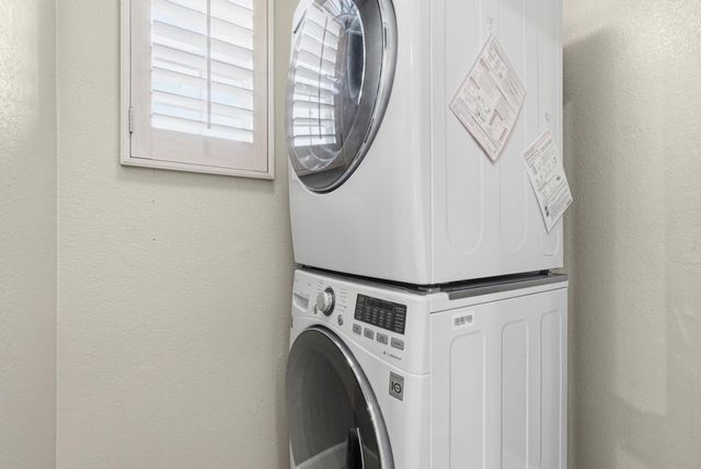 1745 Hillebrant Place, Santa Clara, CA 95050