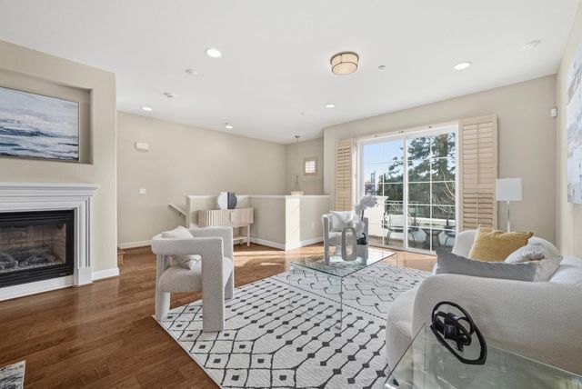 1745 Hillebrant Place, Santa Clara, CA 95050