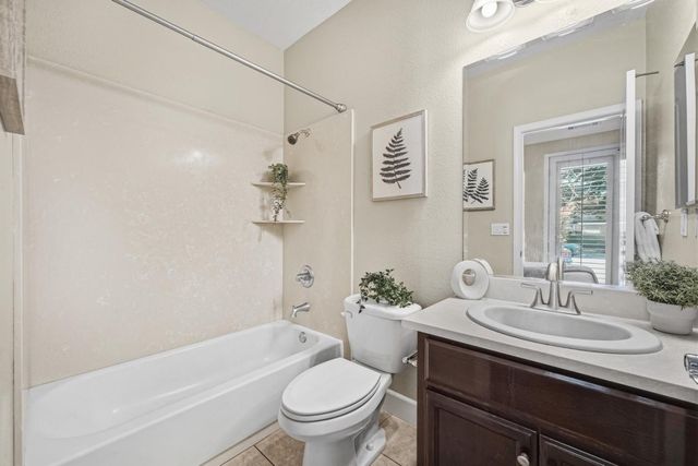 1745 Hillebrant Place, Santa Clara, CA 95050