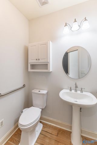 224 Twin Lakes Drive, New Market, AL 35761