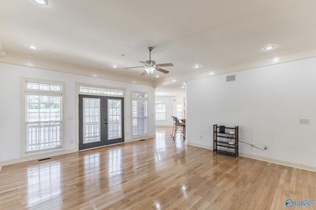 224 Twin Lakes Drive, New Market, AL 35761