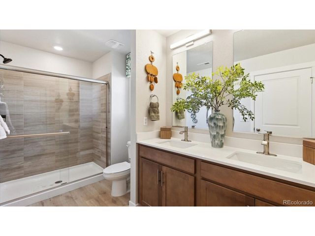 22494 E 6th Pl, Aurora, CO 80018