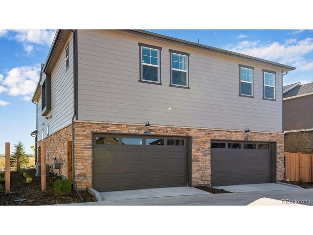 22494 E 6th Pl, Aurora, CO 80018