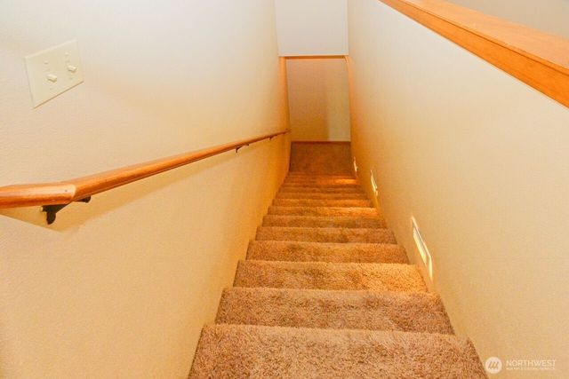 10123 88th Court SW, Lakewood, WA 98498