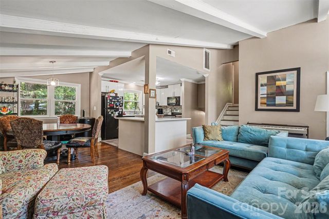 912 Bannister Place, Charlotte, NC 28213