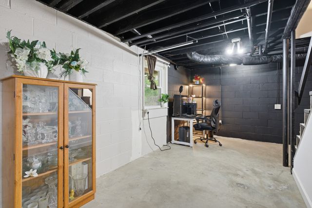 185 Township Dr, Hendersonville, TN 37075