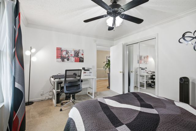 185 Township Dr, Hendersonville, TN 37075