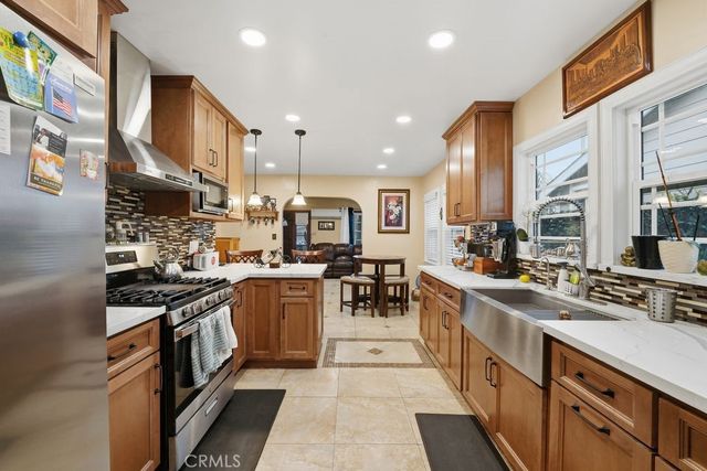 7752 Comstock, Whittier, CA 90602