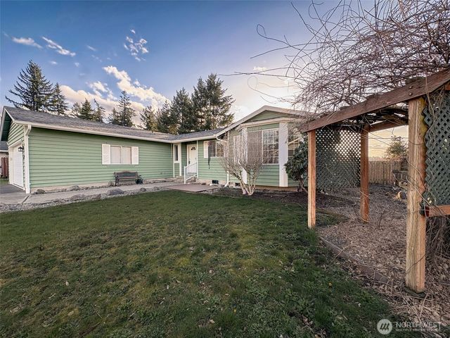 112 Eagle Glen Court, Eatonville, WA 98328