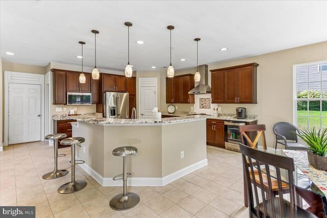 6411 MONTGOMERY RD, Elkridge, MD 21075