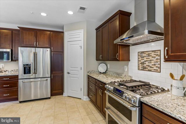 6411 MONTGOMERY RD, Elkridge, MD 21075