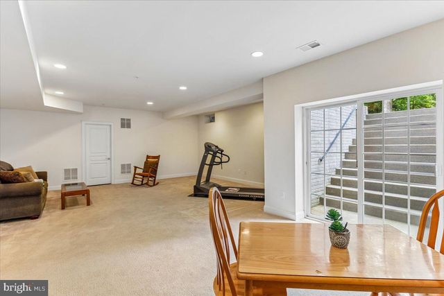 6411 MONTGOMERY RD, Elkridge, MD 21075