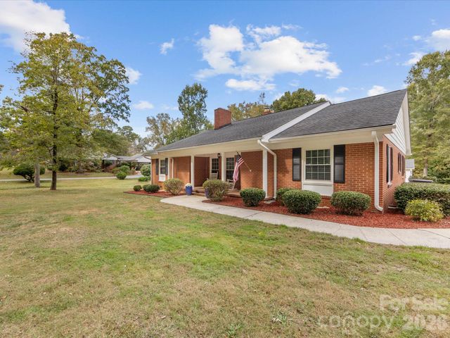 100 Forest Hills Drive, Monroe, NC 28112