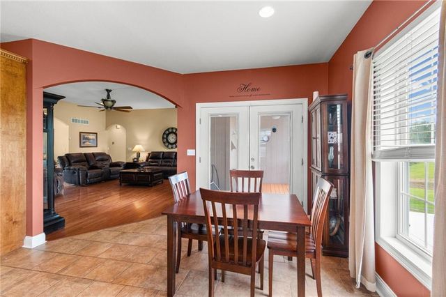 25303 E 199th Street, Pleasant Hill, MO 64080