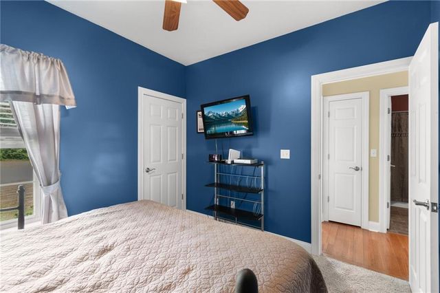 25303 E 199th Street, Pleasant Hill, MO 64080