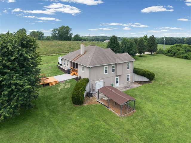 25303 E 199th Street, Pleasant Hill, MO 64080