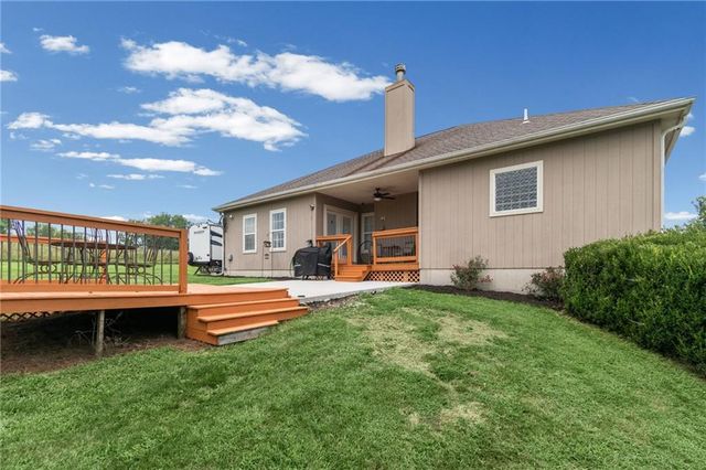 25303 E 199th Street, Pleasant Hill, MO 64080