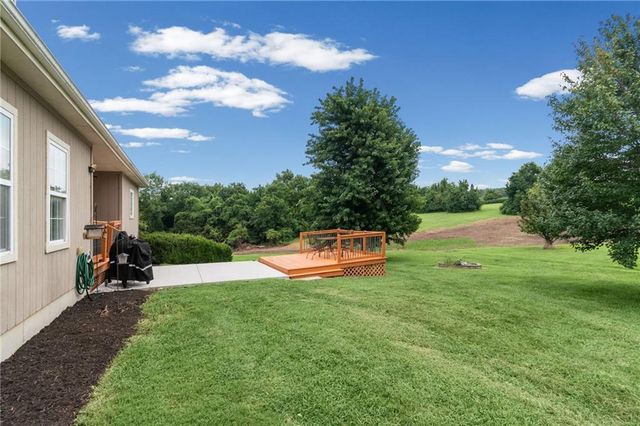 25303 E 199th Street, Pleasant Hill, MO 64080