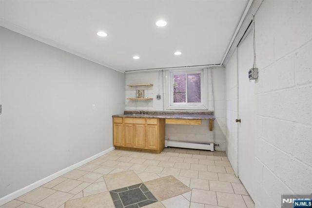 1018 Inwood Terrace, Fort Lee, NJ 07024