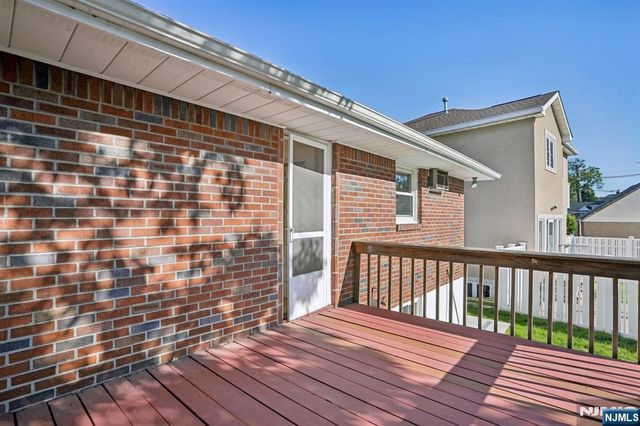 1018 Inwood Terrace, Fort Lee, NJ 07024