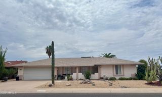 11033 W BLUEFIELD Court, Sun City, AZ 85351