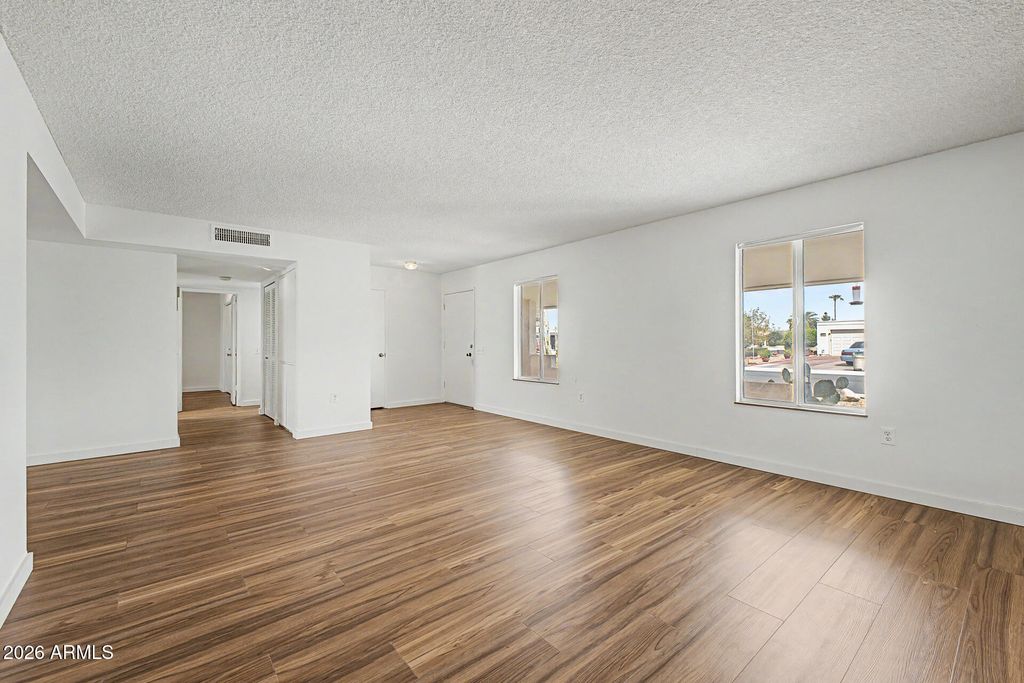 11033 W BLUEFIELD Court, Sun City, AZ 85351 — photo 4