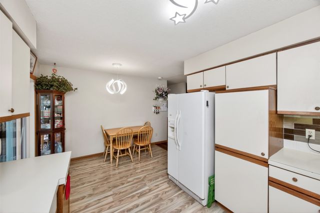 3860 92nd Circle, Urbandale, IA 50322