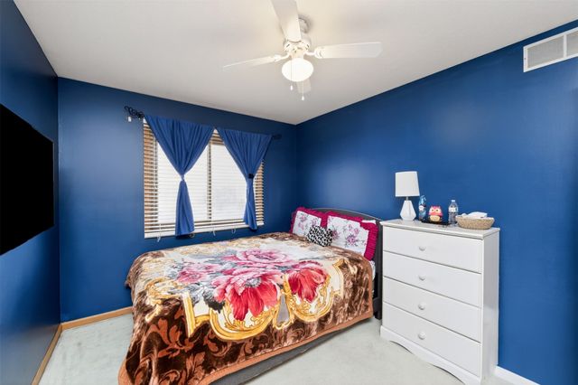 3860 92nd Circle, Urbandale, IA 50322