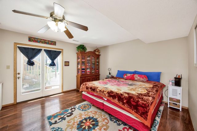 3860 92nd Circle, Urbandale, IA 50322