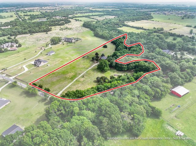 1906 Durning Road, Van Alstyne, TX 75495