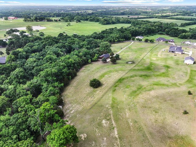 1906 Durning Road, Van Alstyne, TX 75495