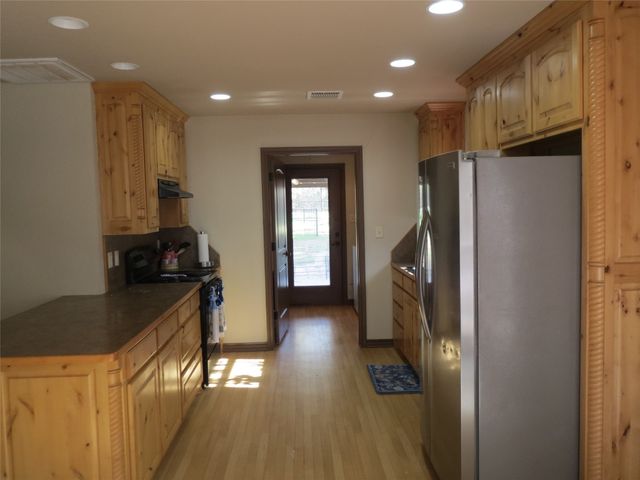 1271 County Road 3555, Paradise, TX 76073