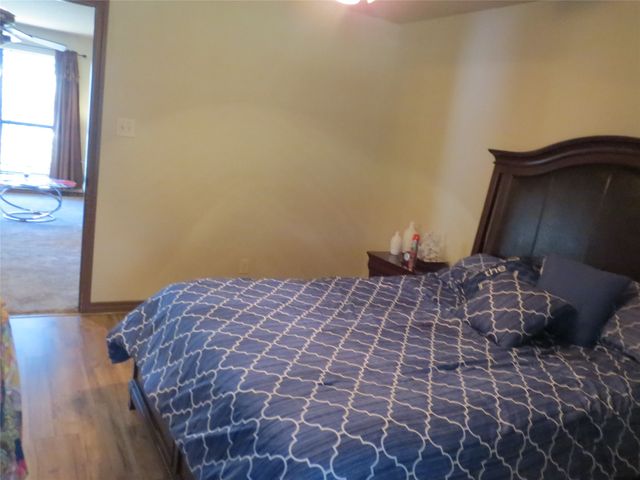 1271 County Road 3555, Paradise, TX 76073