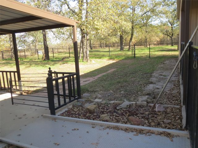 1271 County Road 3555, Paradise, TX 76073