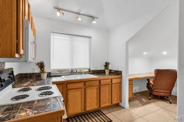 4720 Desert Candle Dr, Pueblo, CO 81001