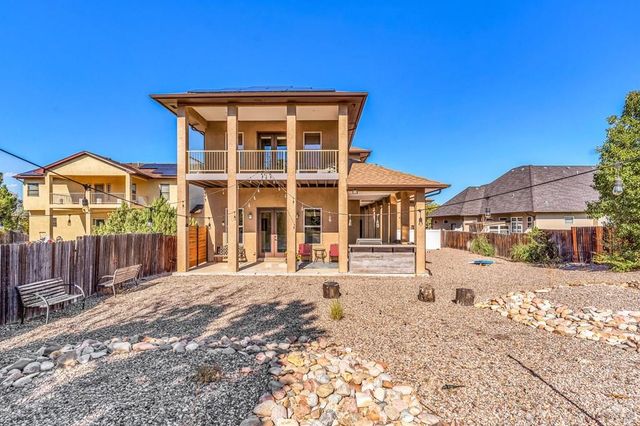 4720 Desert Candle Dr, Pueblo, CO 81001