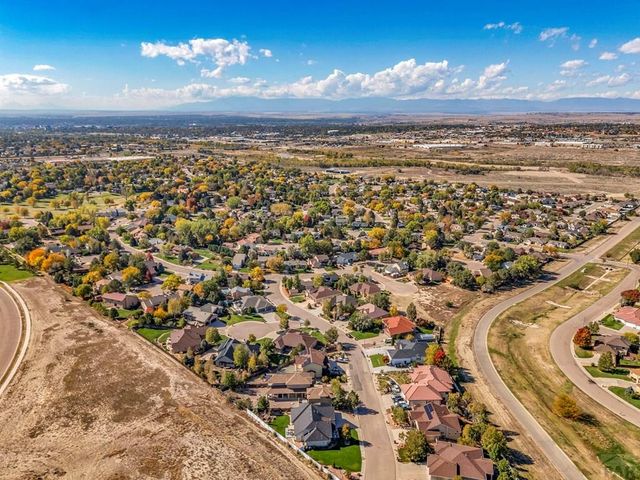 4720 Desert Candle Dr, Pueblo, CO 81001