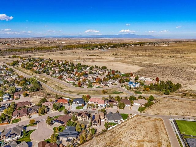 4720 Desert Candle Dr, Pueblo, CO 81001