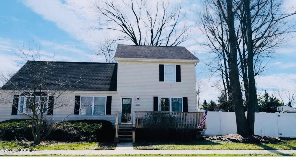 620 Morningside Avenue, Union Beach, NJ 07735
