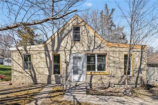 1613 Clifford Street, St Joseph, MO 64505