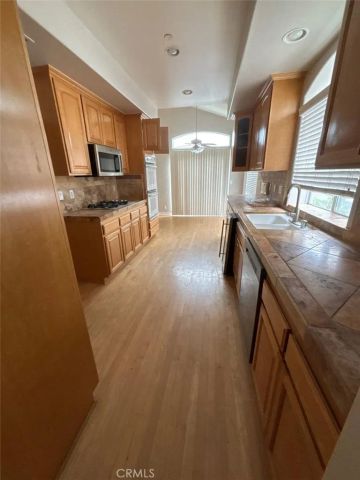 1007 LILIENTHAL LANE, Redondo Beach, CA 90278