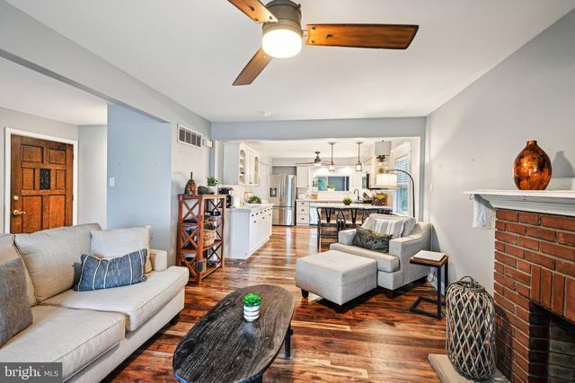 18 UNION AVENUE, Stratford, NJ 08084