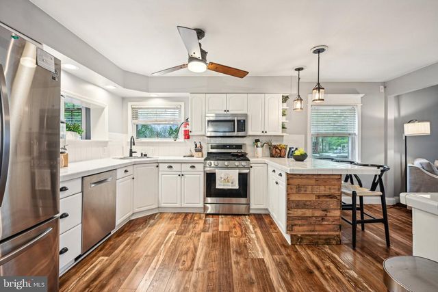 18 UNION AVENUE, Stratford, NJ 08084