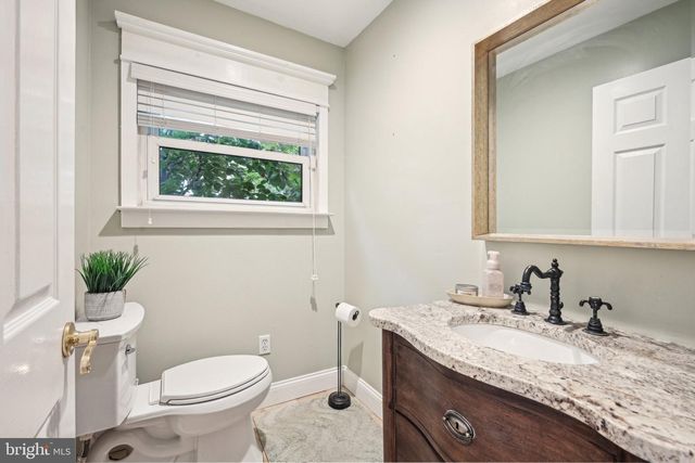 18 UNION AVENUE, Stratford, NJ 08084